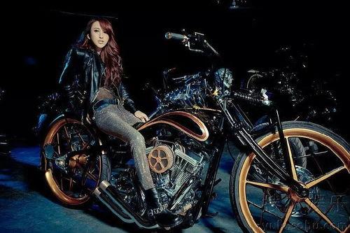 机车 女明星,女明星的酷炫风采